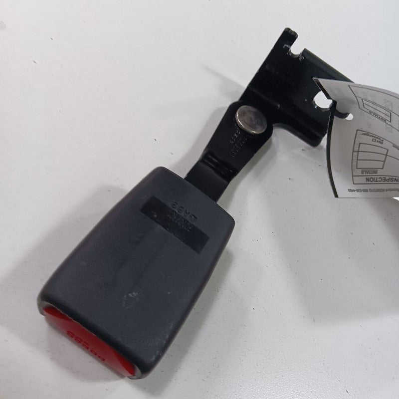 Outlander Sport Seat Belt Buckle Latch Right Passenger Third Row Rear Back  2020