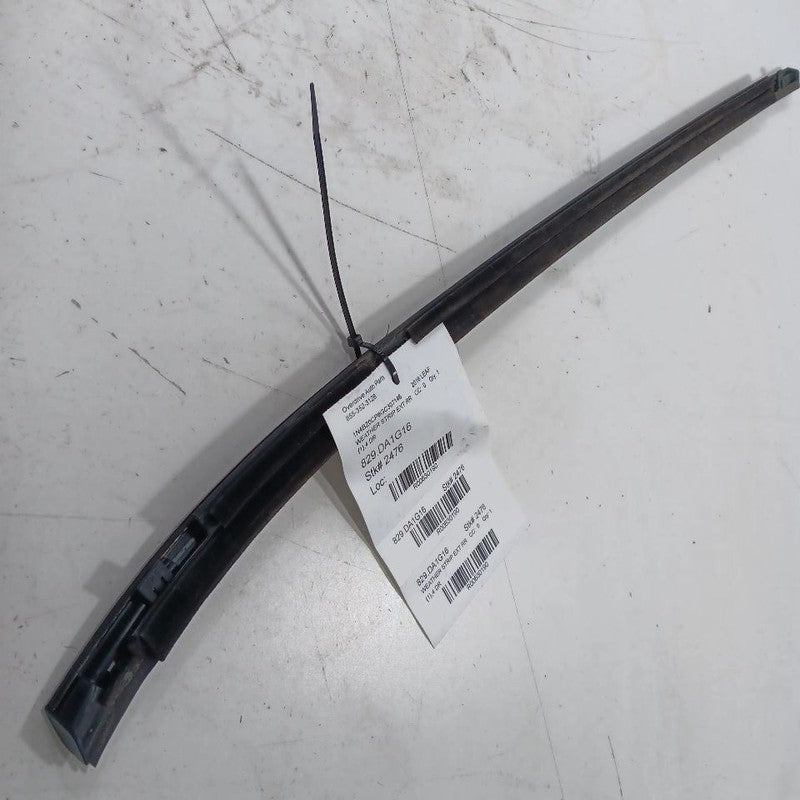Nissan LEAF Door Glass Window Weather Strip Trim Rear Right Passenger 