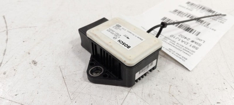 Nissan Altima ALTIMA  YAW RATE SENSOR 0265005828 2010 2009 2008 2007