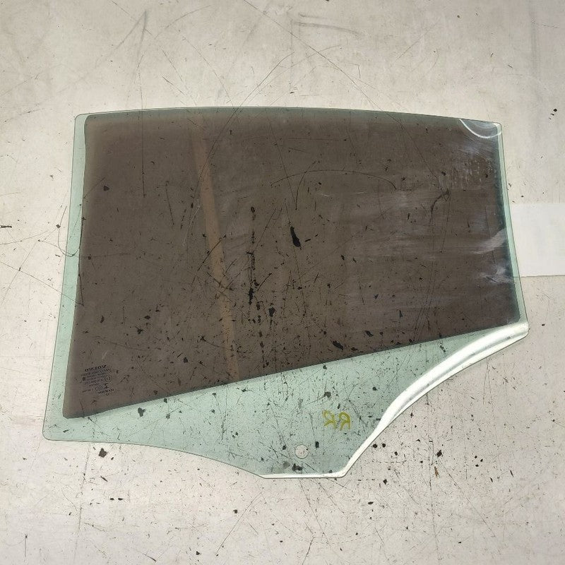 Passenger Right Rear Door Glass Window VIN Y 1st Digit SWB Fits 14-18 