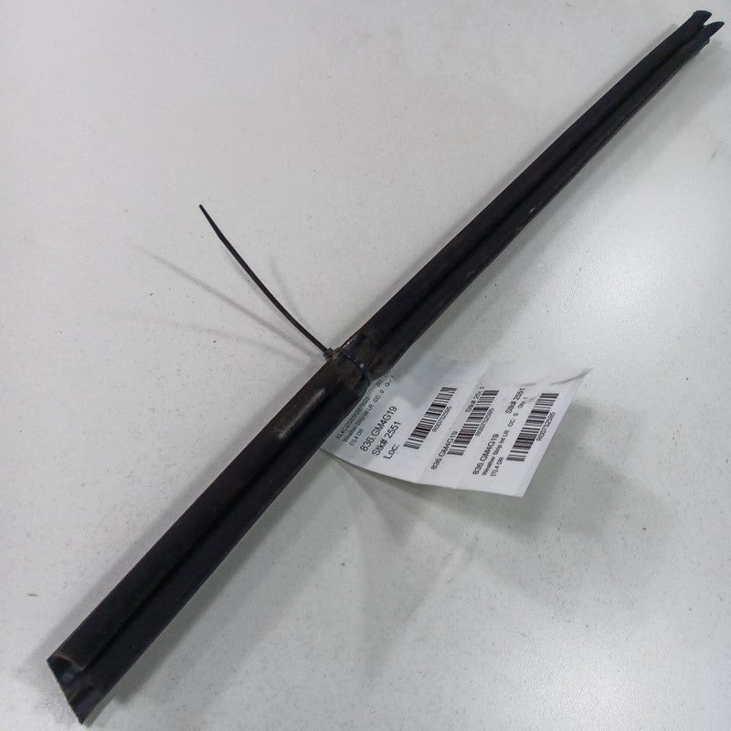 Buick Encore Left Rear Weather Strip Interior  2019 2018 2017