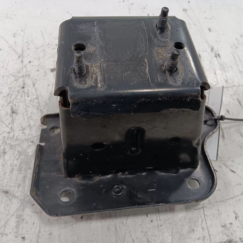 Nissan Maxima Bumper Mount Bracket Left Driver Side Front 2014 2013 20