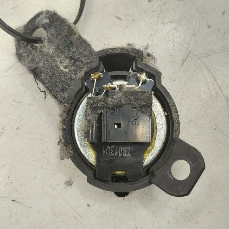 Mitsubishi Outlander   Tweeter Right Passenger Tweeter Speaker  2018 2