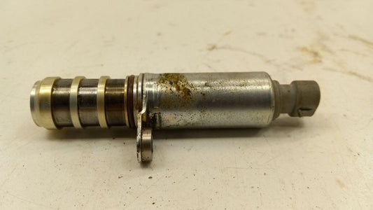 Chevy Cobalt Variable Timing Gear Oil Control Valve Solenoid Cylinder Head 2006 