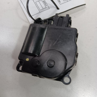Chrysler 300 Flap Door Motor Heater AC Door Actuator  2015 2016 2017 2
