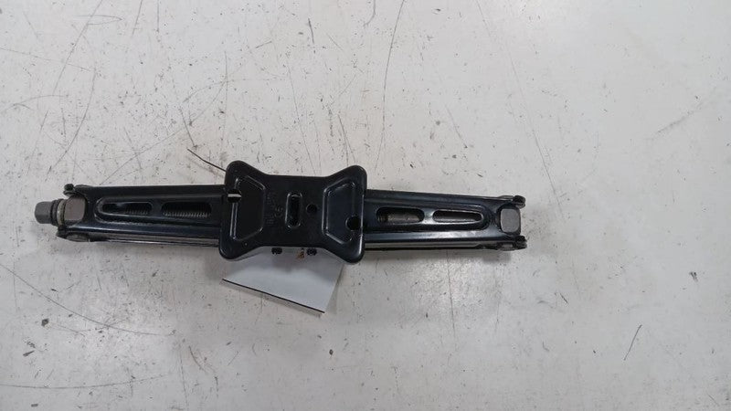 Buick Encore Spare Tire Changing Jack  2013 2014 2015 2016