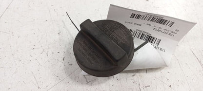 Hyundai Veloster Gas Tank Fuel Cap 2012 2013 2014 OEM