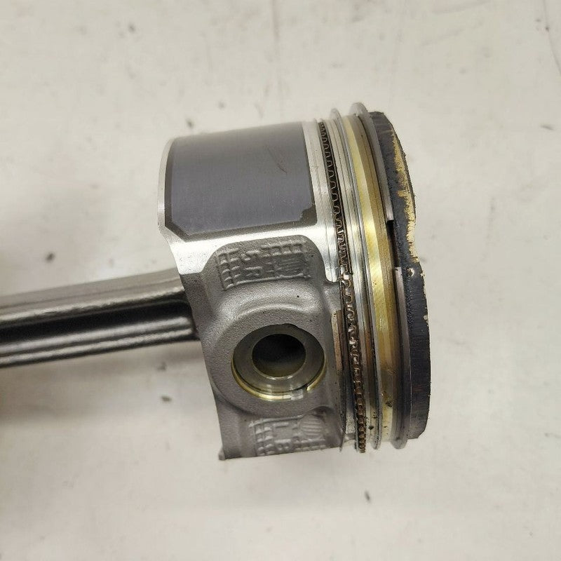 Nissan Versa Single Piston With Connecting Rod   1.6 2024 2023 2022 20