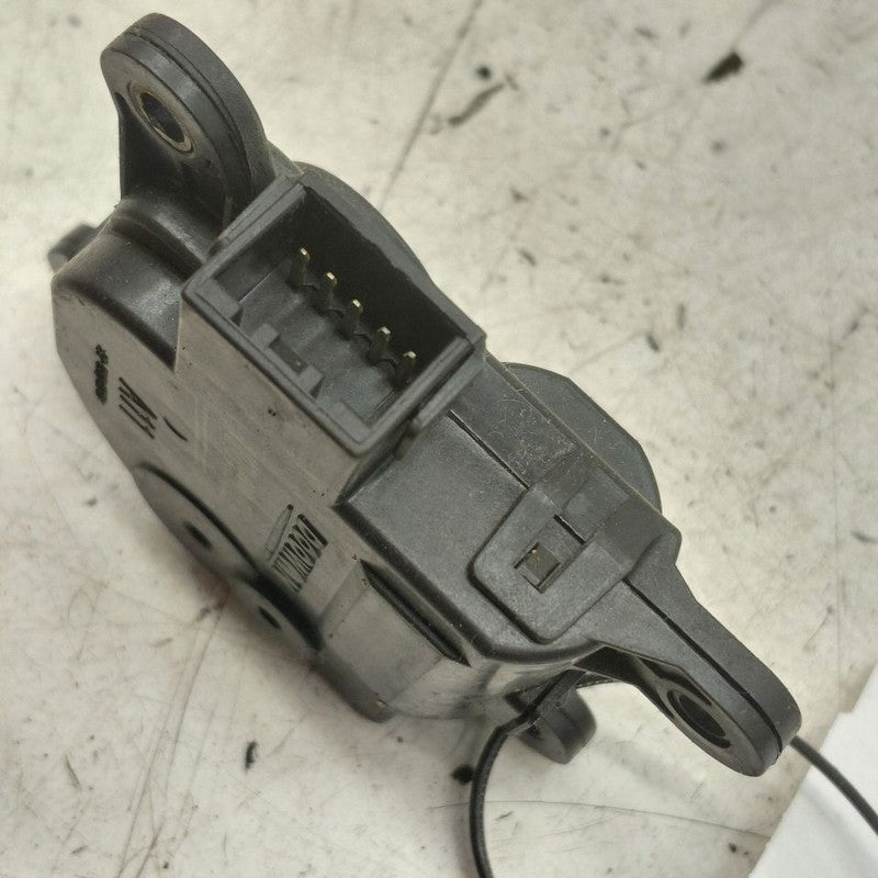 Hyundai Veloster Flap Door Motor Heater AC Door Actuator  2017 2016 20