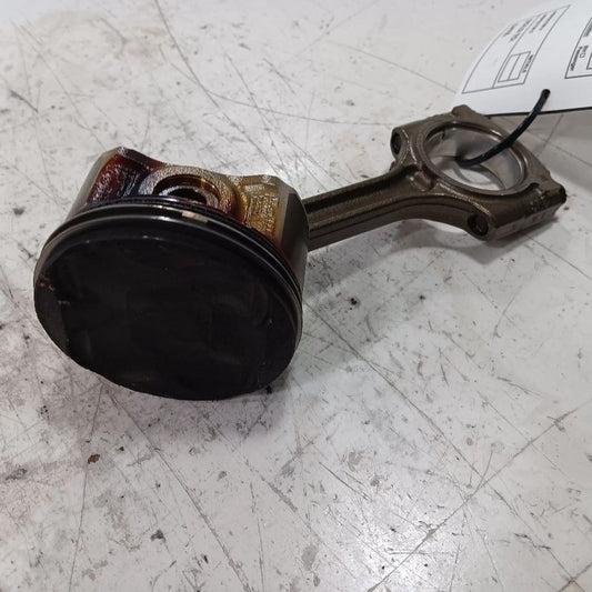 Nissan Kicks Single Piston With Connecting Rod   2021 2022 2023 2024
