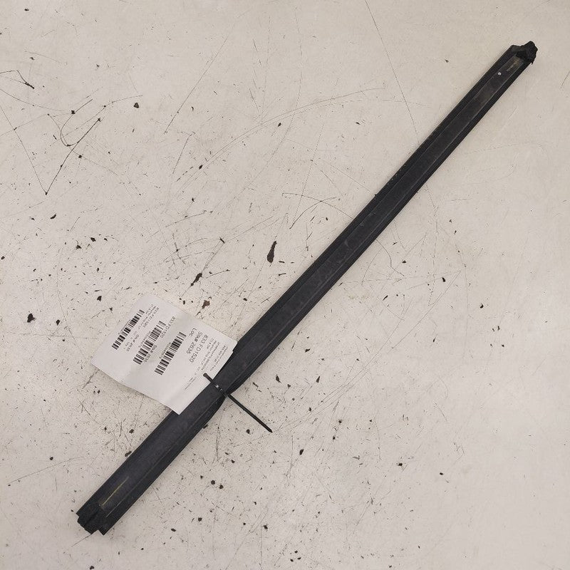 Ford Edge Left Front Weather Strip Interior  2019 2020 2021 2022