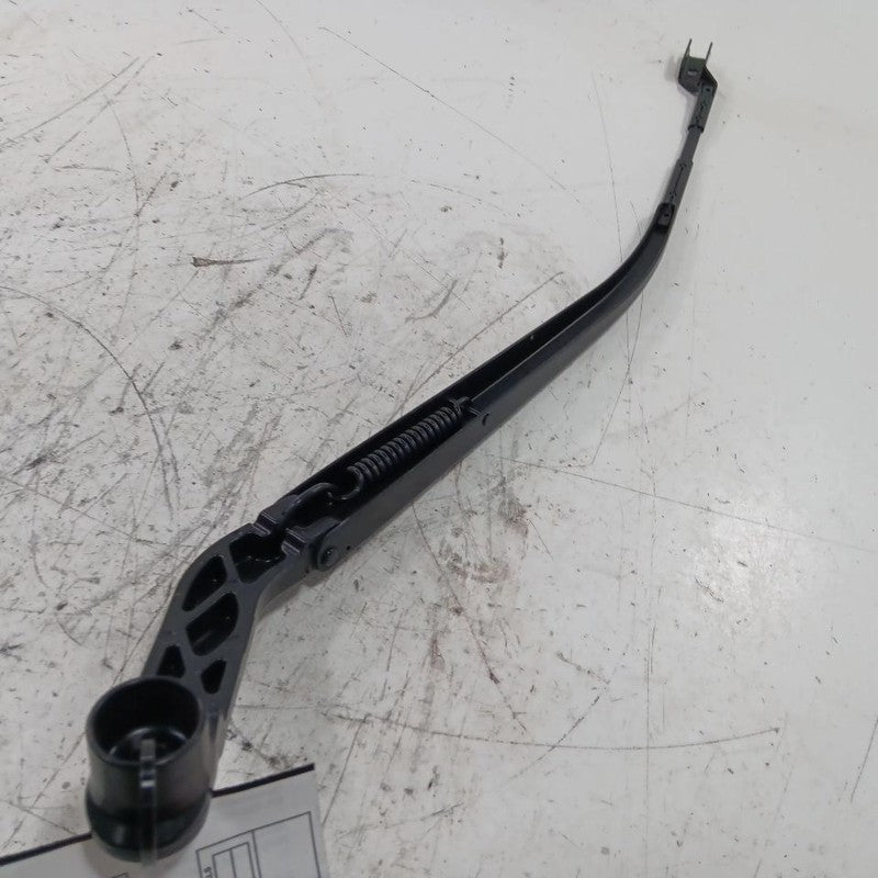 Mazda CX-9 Windshield Wiper Arm Right Passenger  2016 2017 2018 OEM