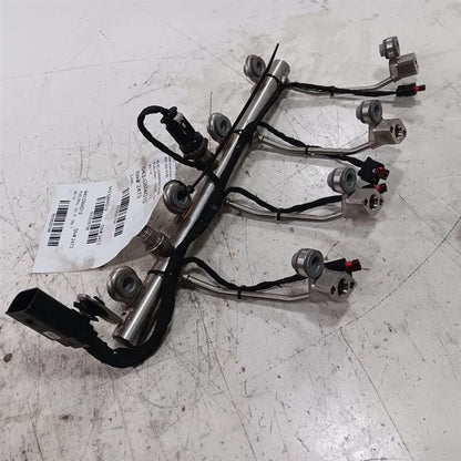 Buick Encore Fuel Rail Injection Injector Mount Bar  1.4L 2018 2019 20