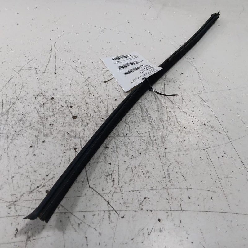 Kia Forte Right Front Weather Strip Interior  2015 2016 2017 2018 OEM