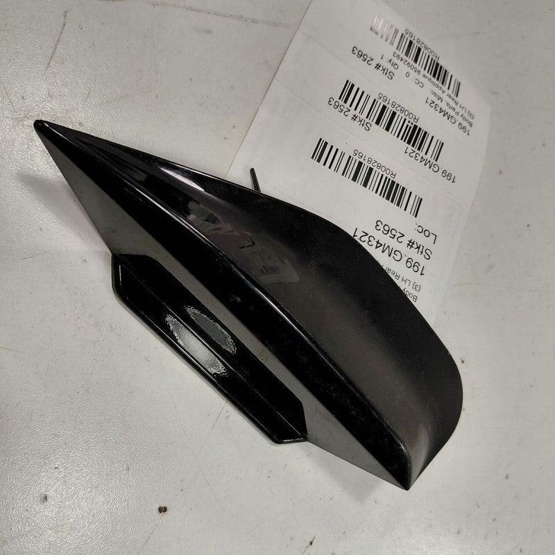 Buick Encore Driver Left Side Rear Applique {95092493} 2022 2021 2020 