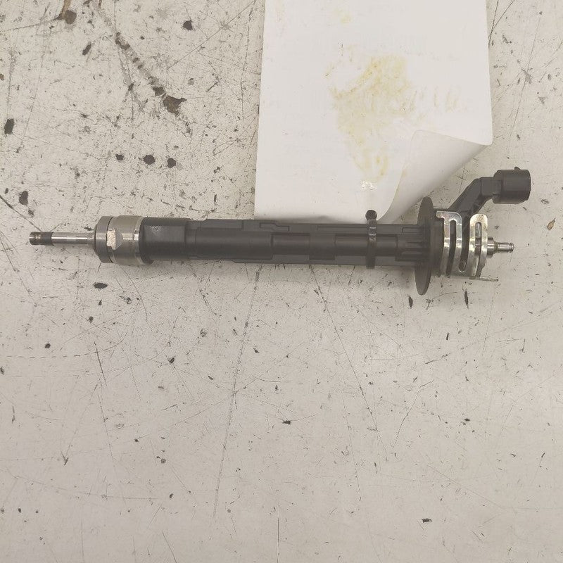 Lower Fuel Injection Injector Marked 4 Fits 22-25 Lexus NX350
