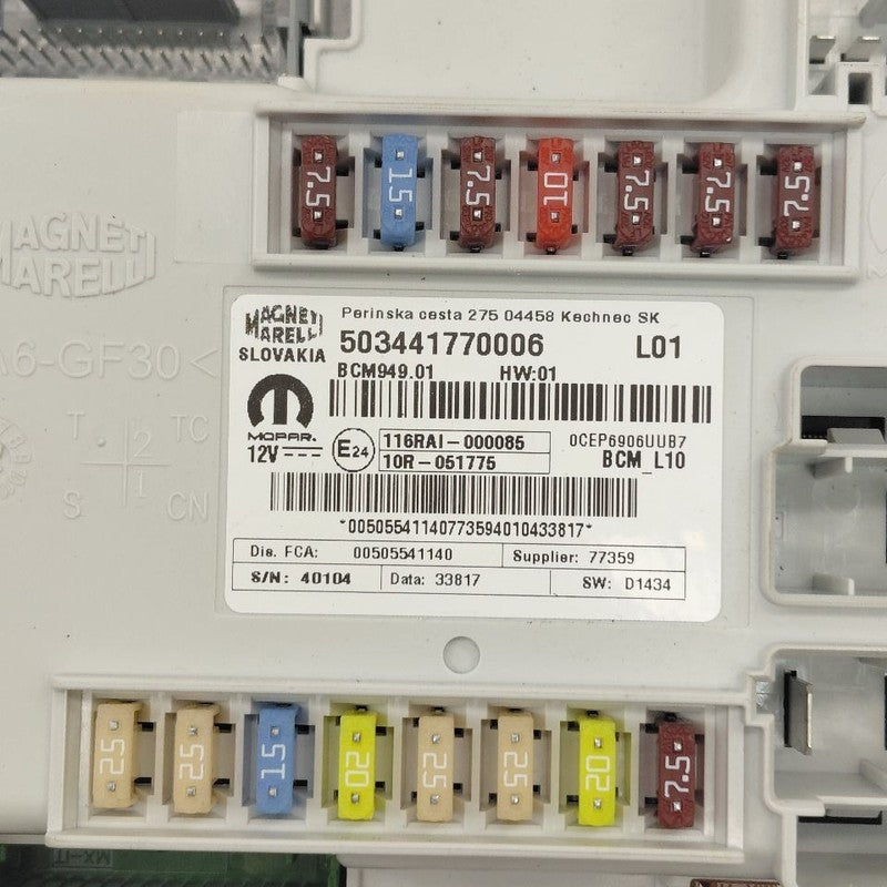 Alfa Romeo Stelvio Cabin Fuse Box Interior Inner Under Dash  2018 2019