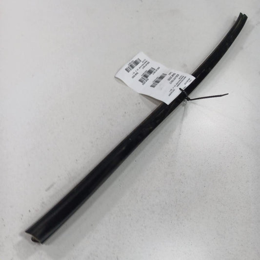 Hyundai Accent Right Rear Weather Strip Interior  2017 2016 2015 2014 