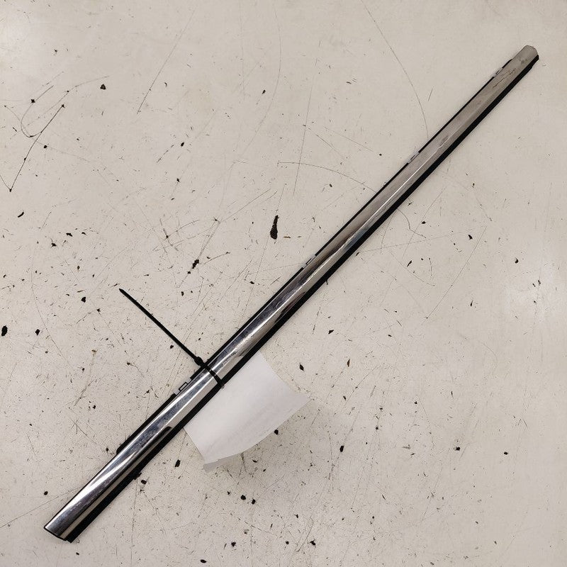 Kia Sportage Door Glass Window Weather Strip Trim Rear Right Passenger