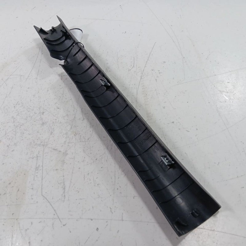 Hyundai Accent Sill Trim Plate Door Jam Threshold Right Passenger Front  2012 20