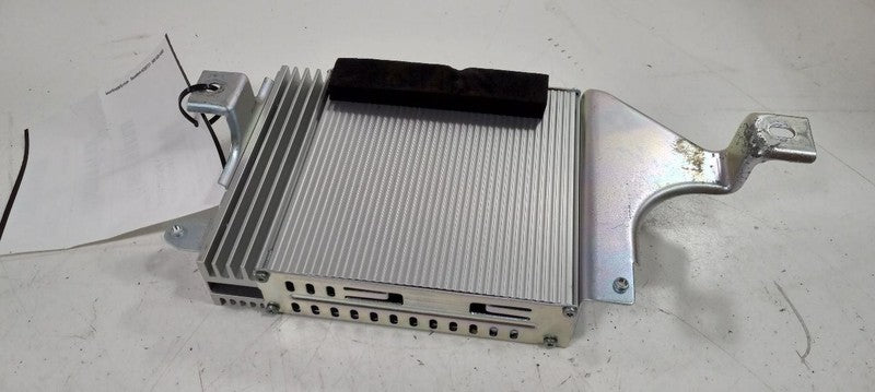 Audio Equipment Radio Amplifier Right Hand Passenger Seat 09 Subaru Legacy