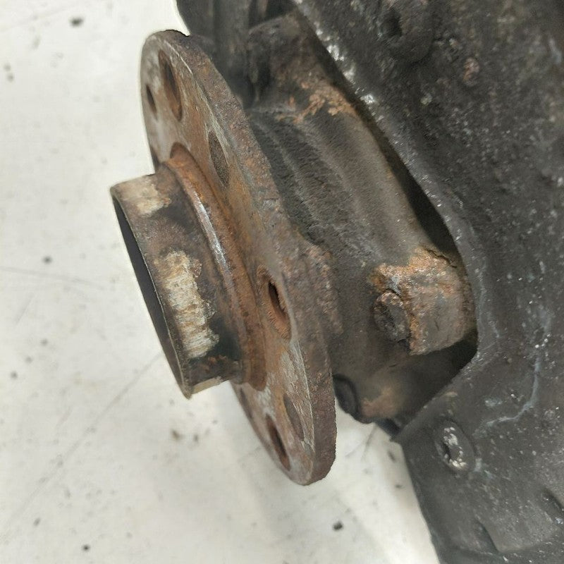 Passenger Right Front Spindle Knuckle Hub 4 Door X Model AWD Fits 16-1