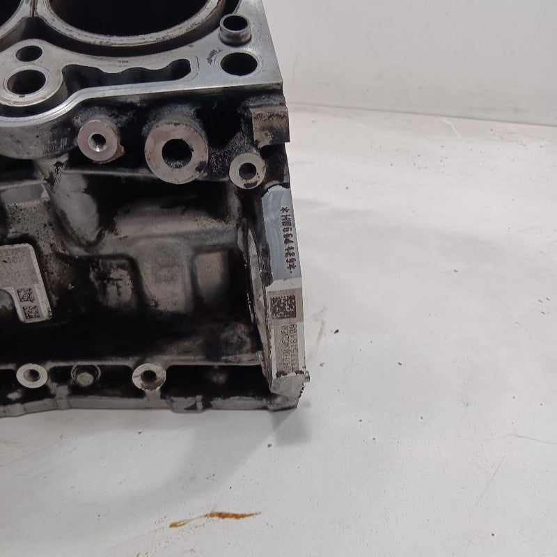 Jeep Cherokee Bare Engine Cylinder Block  3.2 2015 2016 2017