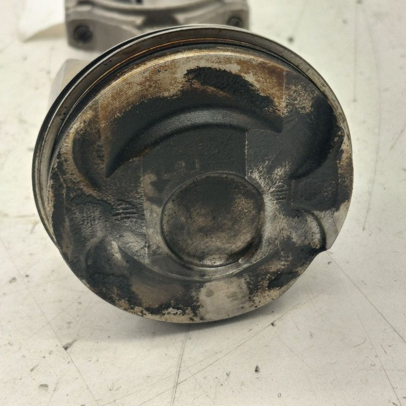Chevy Volt Single Piston With Connecting Rod   1.5 2016 2017 2018 2019