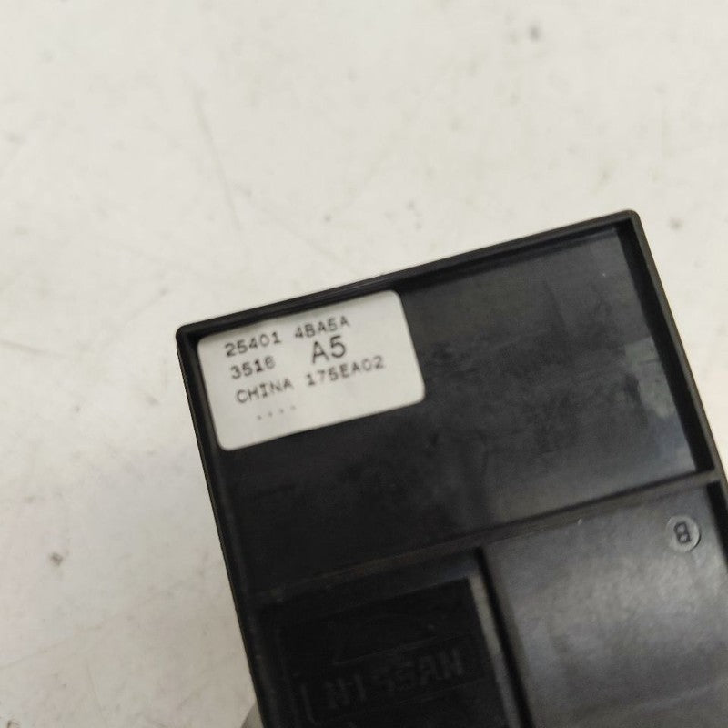 Driver's Front Door Master Lock And Window Switch 14-20 Nissan Rogue O