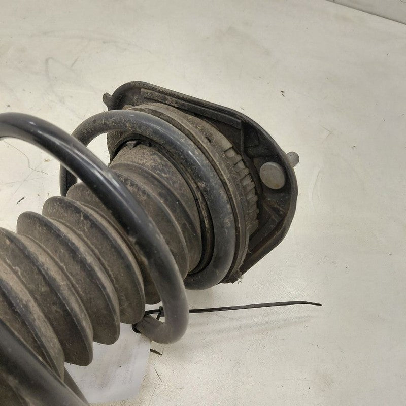 Passenger Right Front Strut 17" Wheel Fits 16-22 Toyota Prius