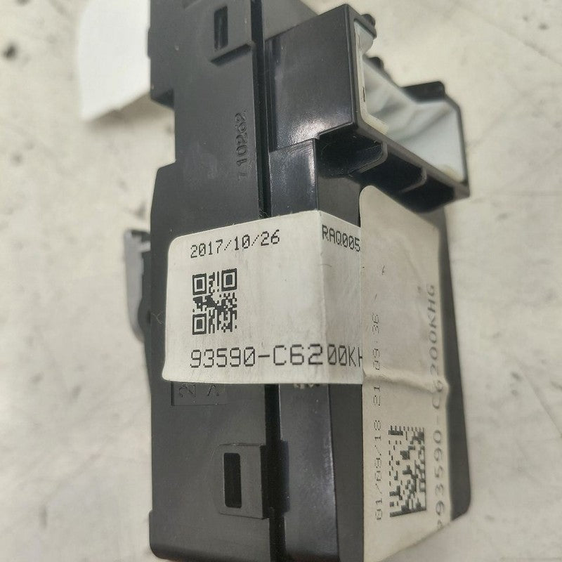 Kia Sorento Power Window Switch Right Passenger Rear  2018 2017 2016