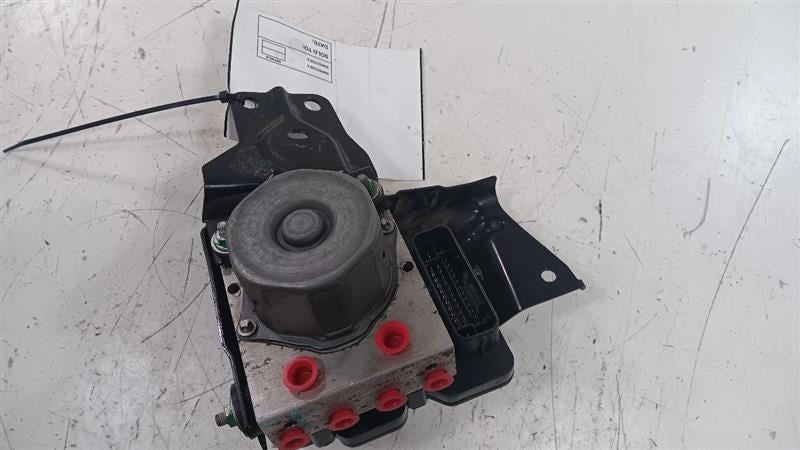 Anti-Lock Brake Part Assembly VIN K 1st Digit AWD Fits 15-16 ROGUE OEM