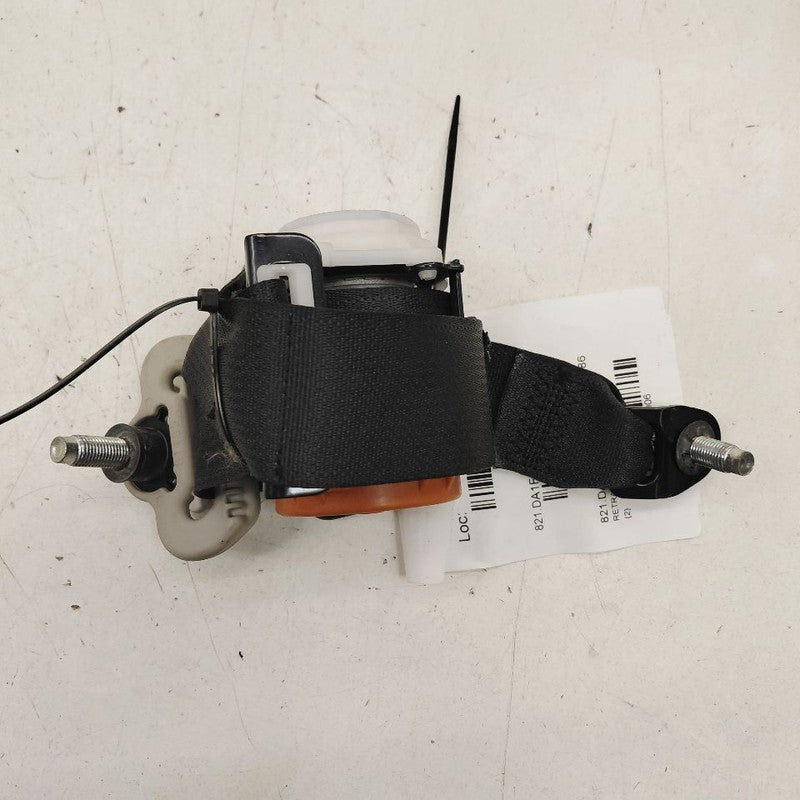 Nissan Rogue Seat Belt Strap Retractor Left Driver Rear Back  2017 201