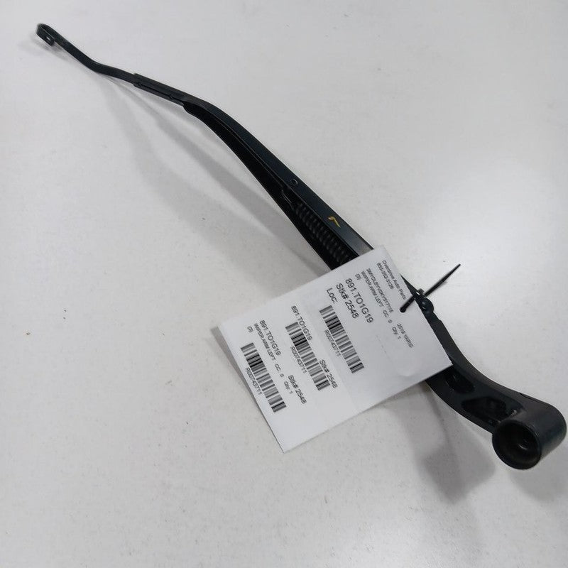 Toyota Yaris Windshield Wiper Arm Left Driver  2020 2019 2018 2017 201