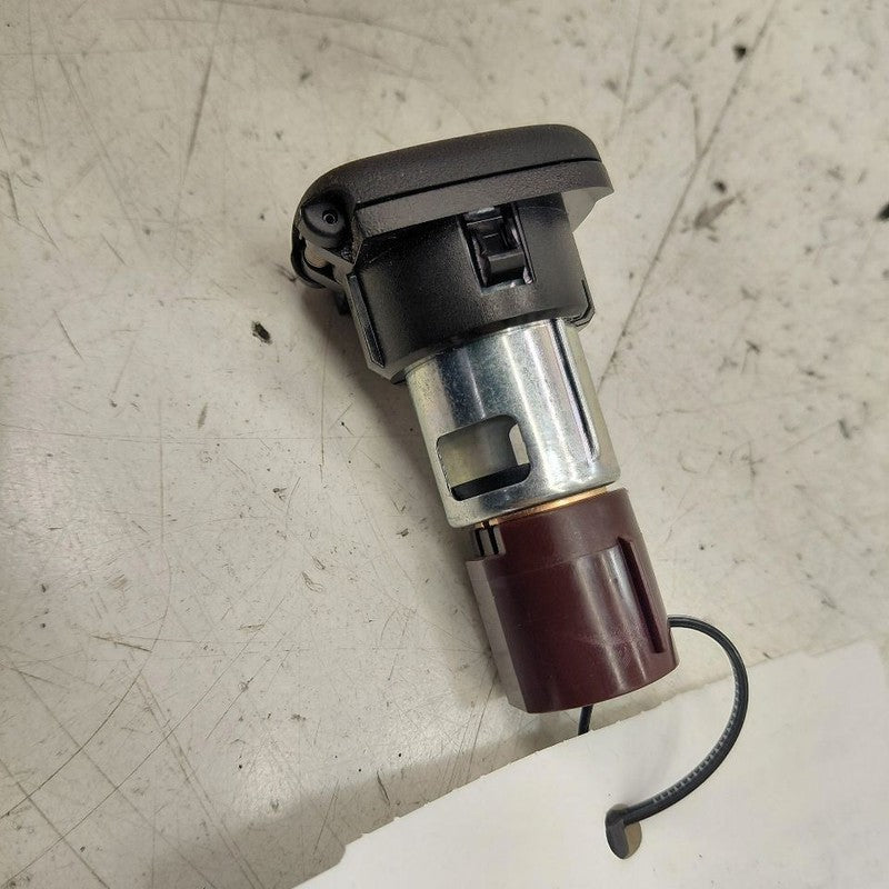 Chevy Volt 12V Power Port Socket  2016 2017 2018 2019