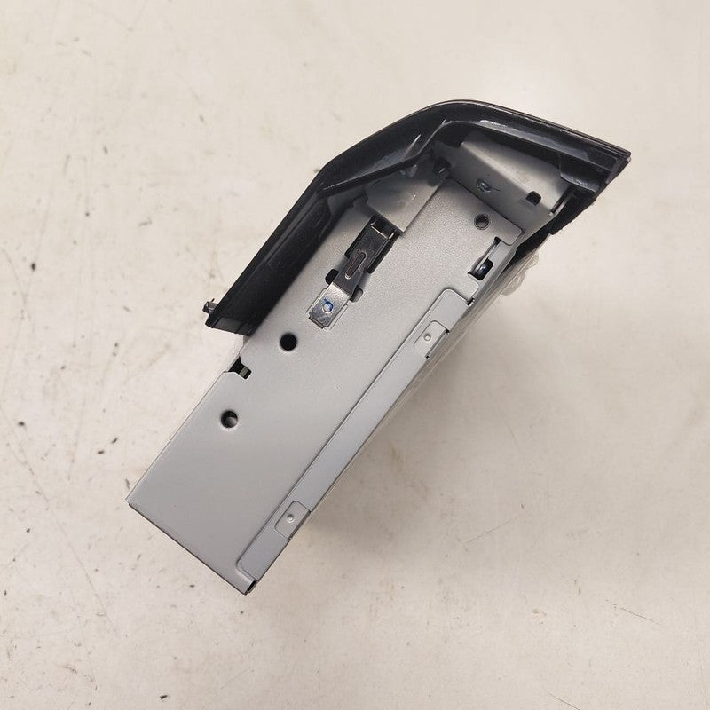 Audio Equipment Radio CD Player Fits 14-17 Mazda 6