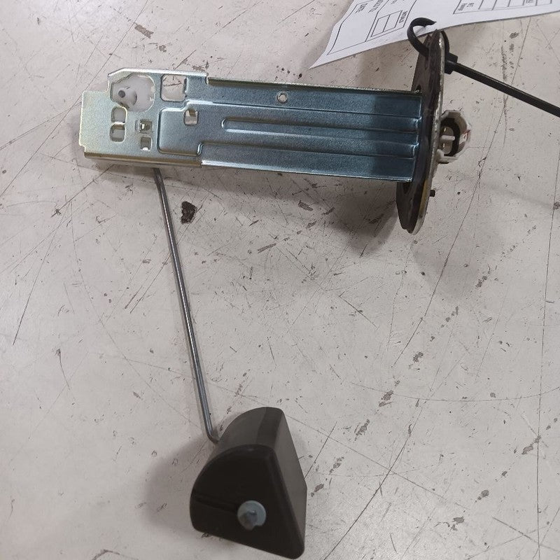 Outlander Sport Fuel Gas Tank Sending Unit  2022 2023 2024 OEM