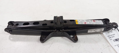 Saturn Vue Spare Tire Changing Jack 2008  OEM