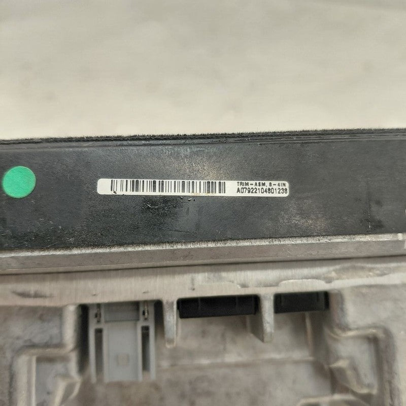 Audio Equipment Radio Display And Receiver Opt Uam 19-20 Jeep Cherokee