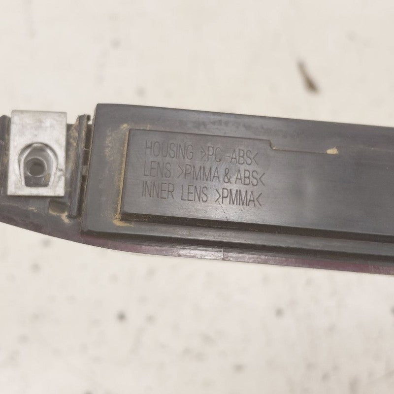 Chevy Equinox High Mount Tail Lamp Third 3rd Brake Light  2024 2023 20