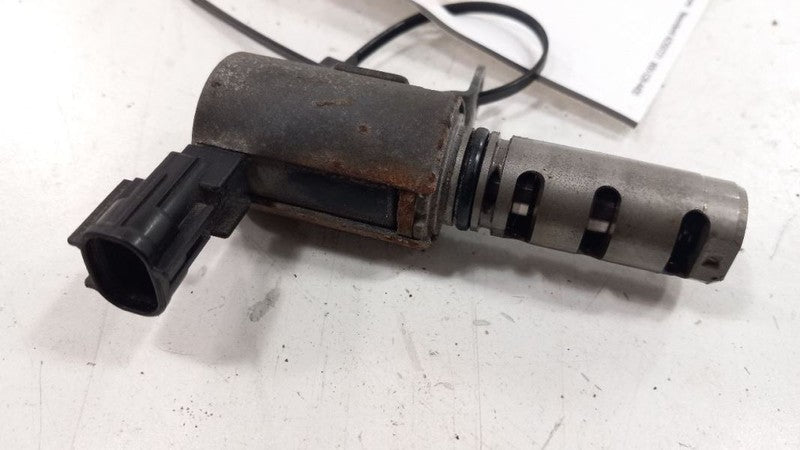 Subaru Forester Variable Timing Gear Oil Control Valve Solenoid Cylind