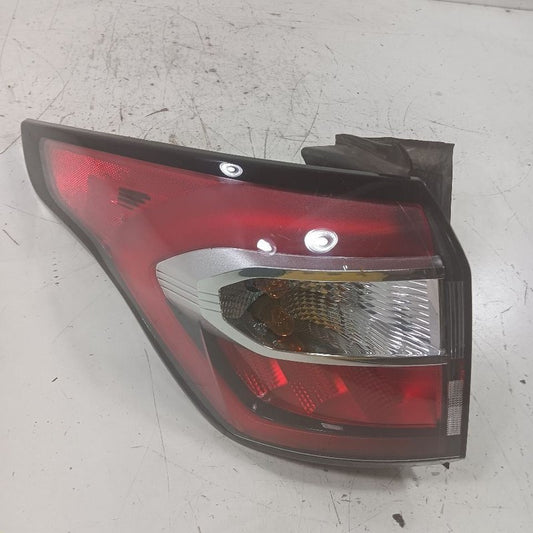 Driver Left Tail Light Brake Lamp Quarter Panel Mntd Fits 17-18 Ford Escape