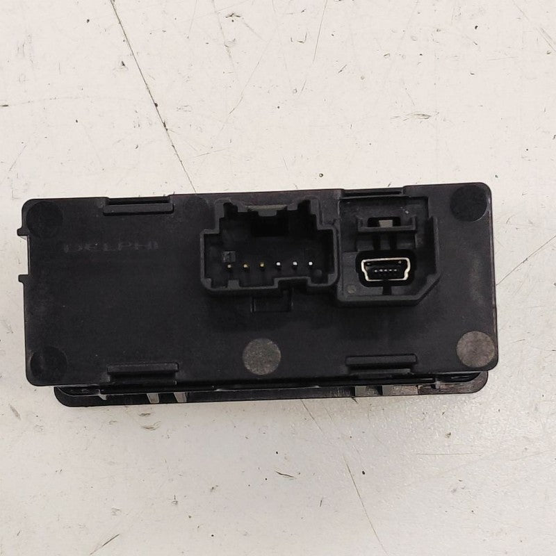 Buick Encore GX USB Plug In Hub Port  2020 2021 2022 2023