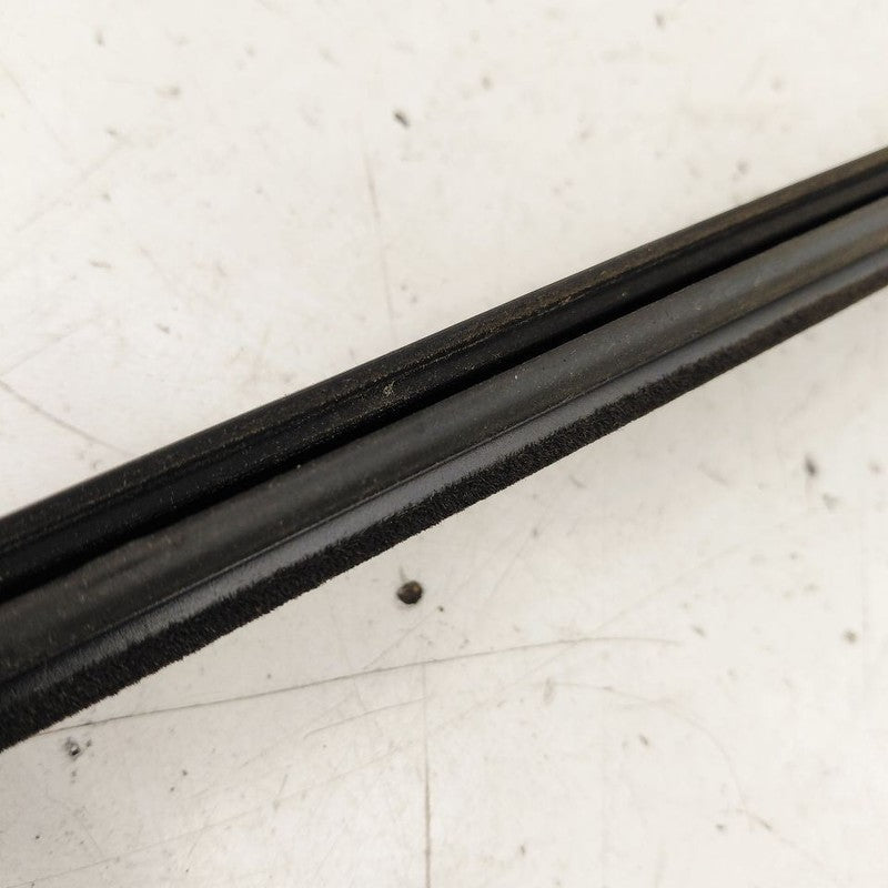 Honda CR-Z Door Glass Window Weather Strip Trim Front Left Driver 2015