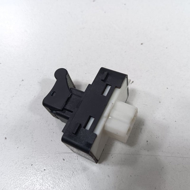 Fiat 500 Window Switch Power Left Driver Rear  2016 2017 2018 OEM