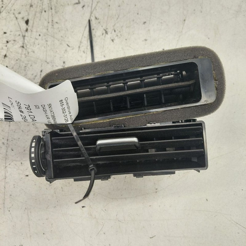 Nissan Rogue Dash Air Vent Center Middle  2021 2022 2023