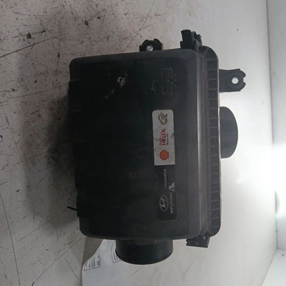 Air Cleaner Filter Box Sedan 2.0L Fits 17-20 Hyundai Elantra  OEM