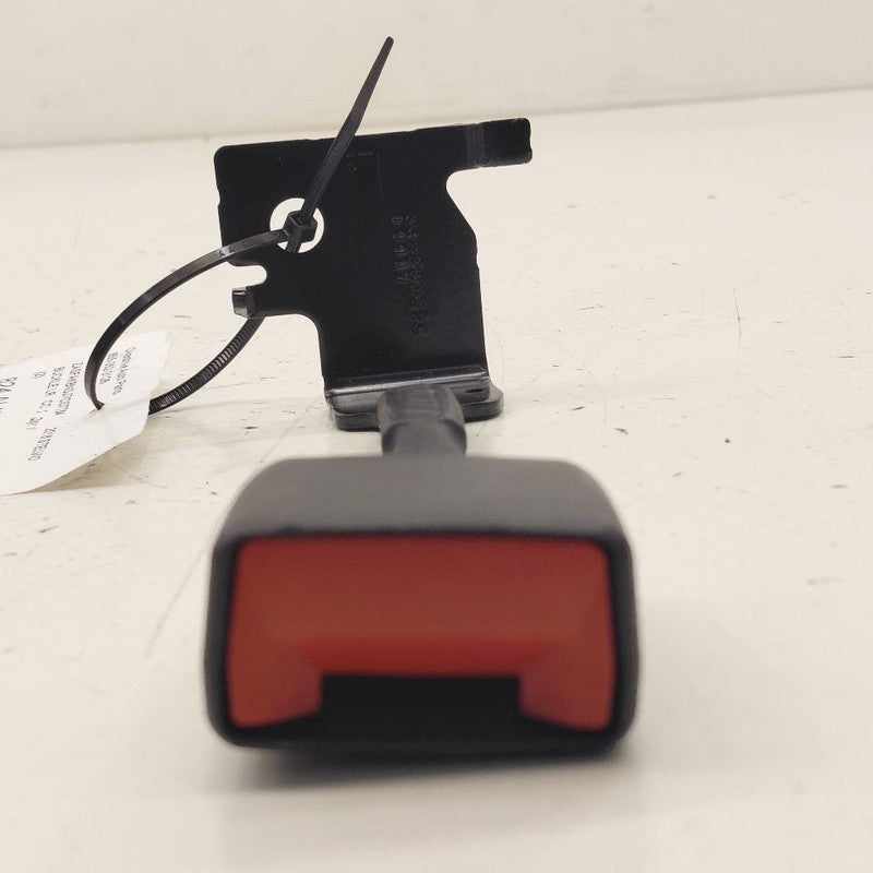 Alfa Romeo Stelvio Seat Belt Buckle Latch Left Driver Rear Back  2018 