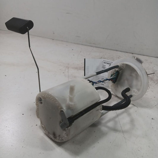 Gas Fuel Pump Assembly Fuel Tank Mounted AWD 20-23 Buick Encore GX OEM