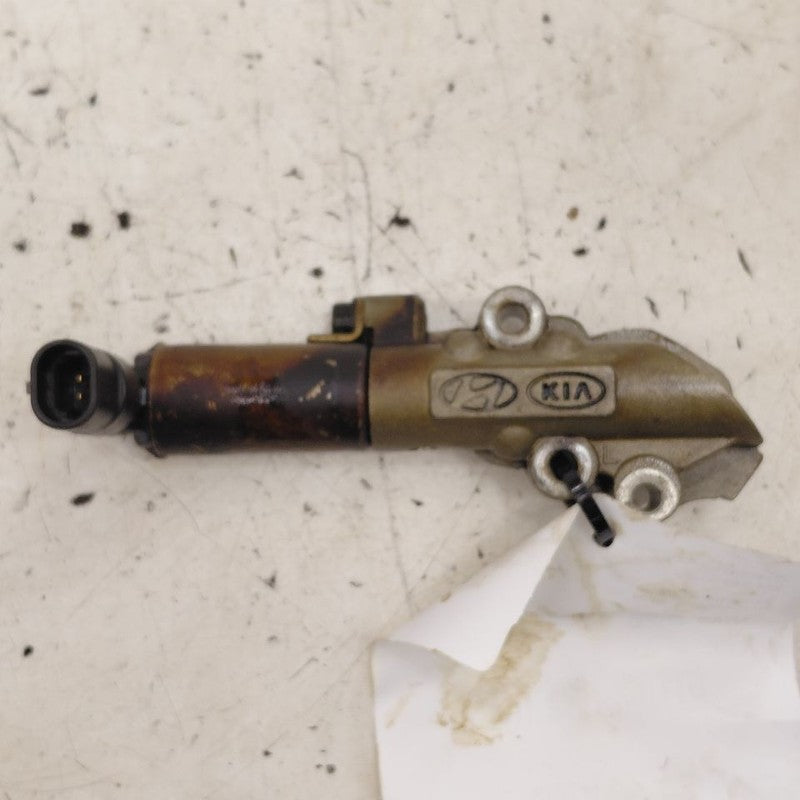 Kia Sorento Variable Timing Gear Oil Control Valve Solenoid Cylinder H